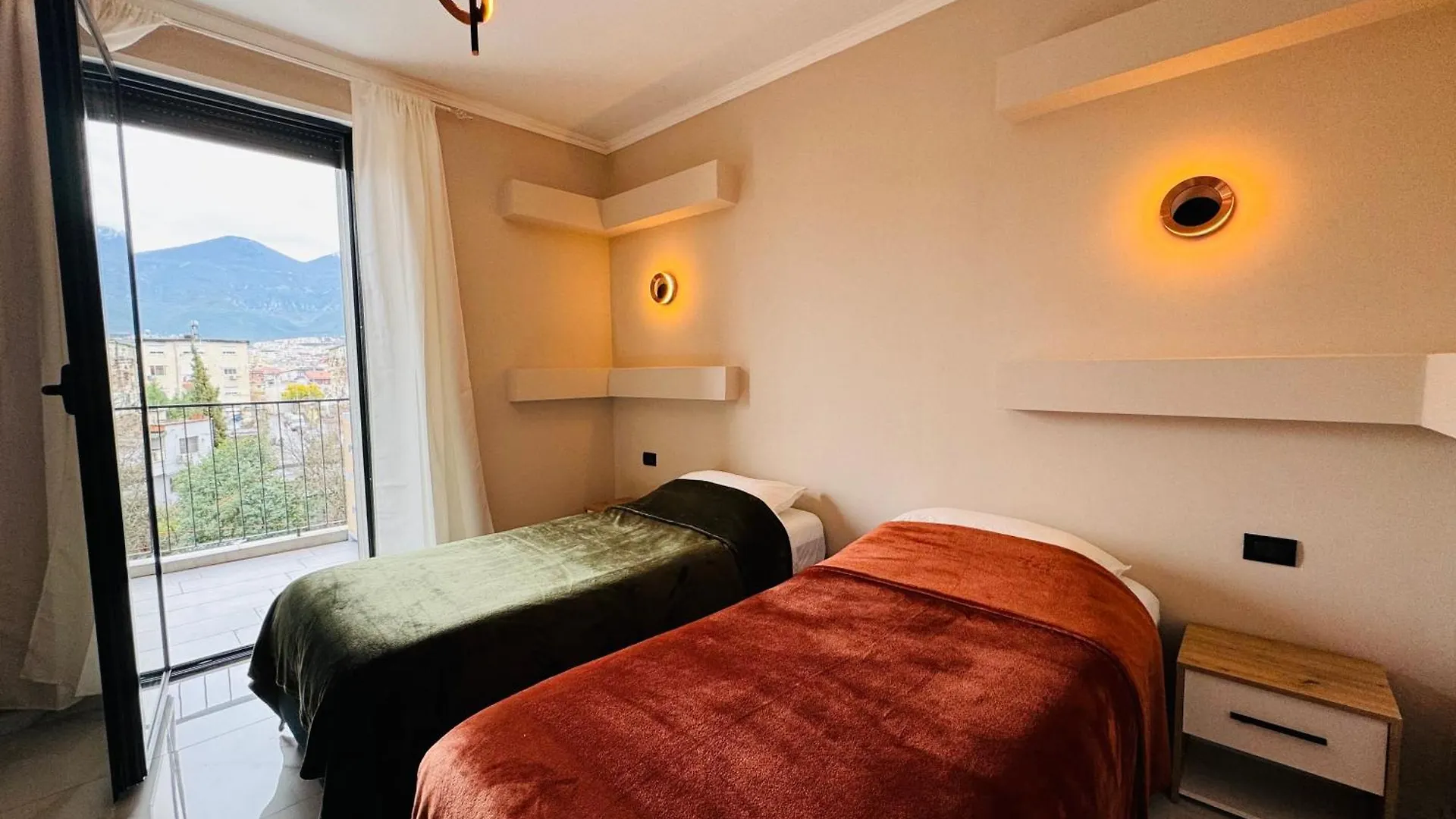Tirana Apartment 0*,  Albania